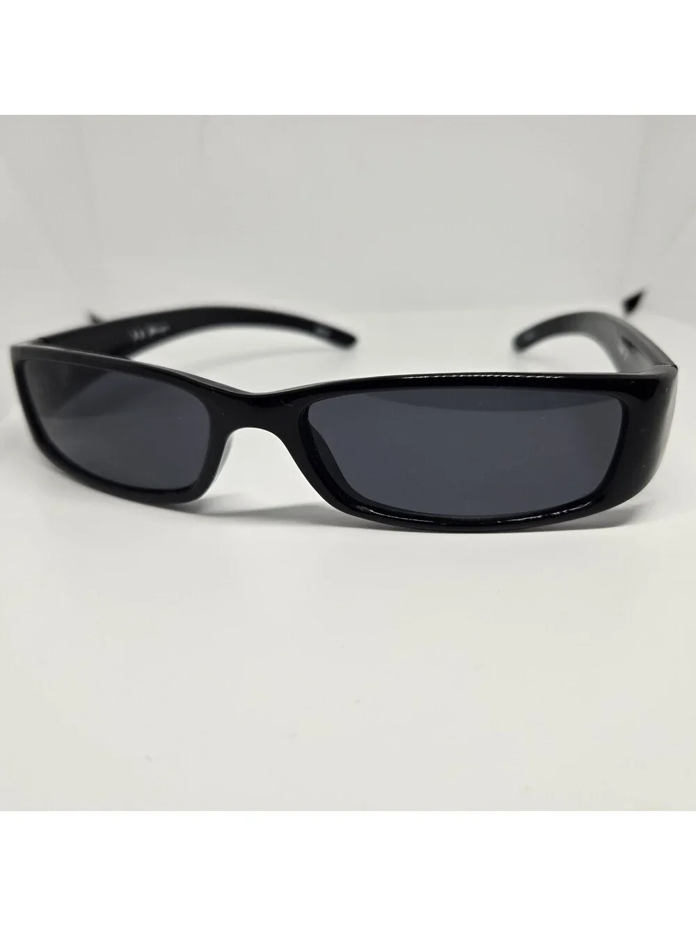 A. J. Morgan CAVA 60101 Black Sunglasses UV400 Lens AJ MORGAN